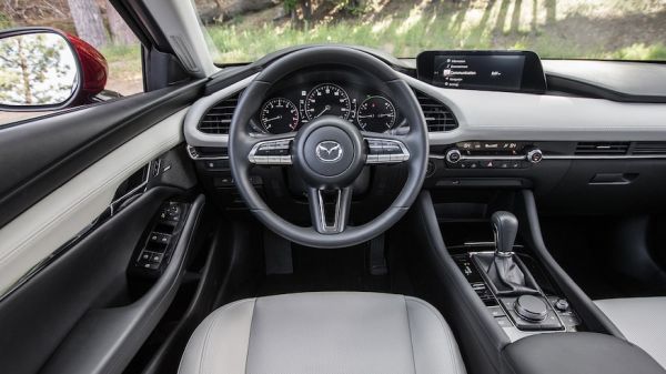 2019-Mazda-Mazda3-Premium-Sedan-dashboard