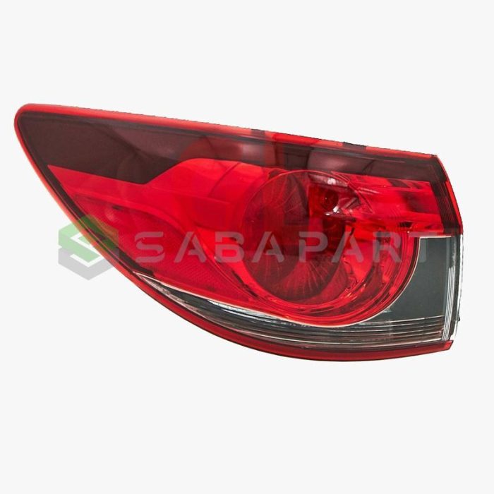103050032-خطر روی گلگیر مزدا 6-سازنده مزدا-1