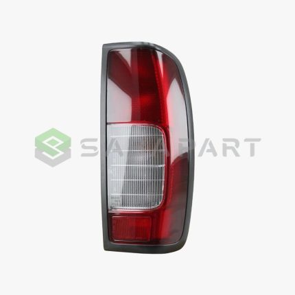 208050008-خطر نیسان پیکاپ-سازنده دپو-1